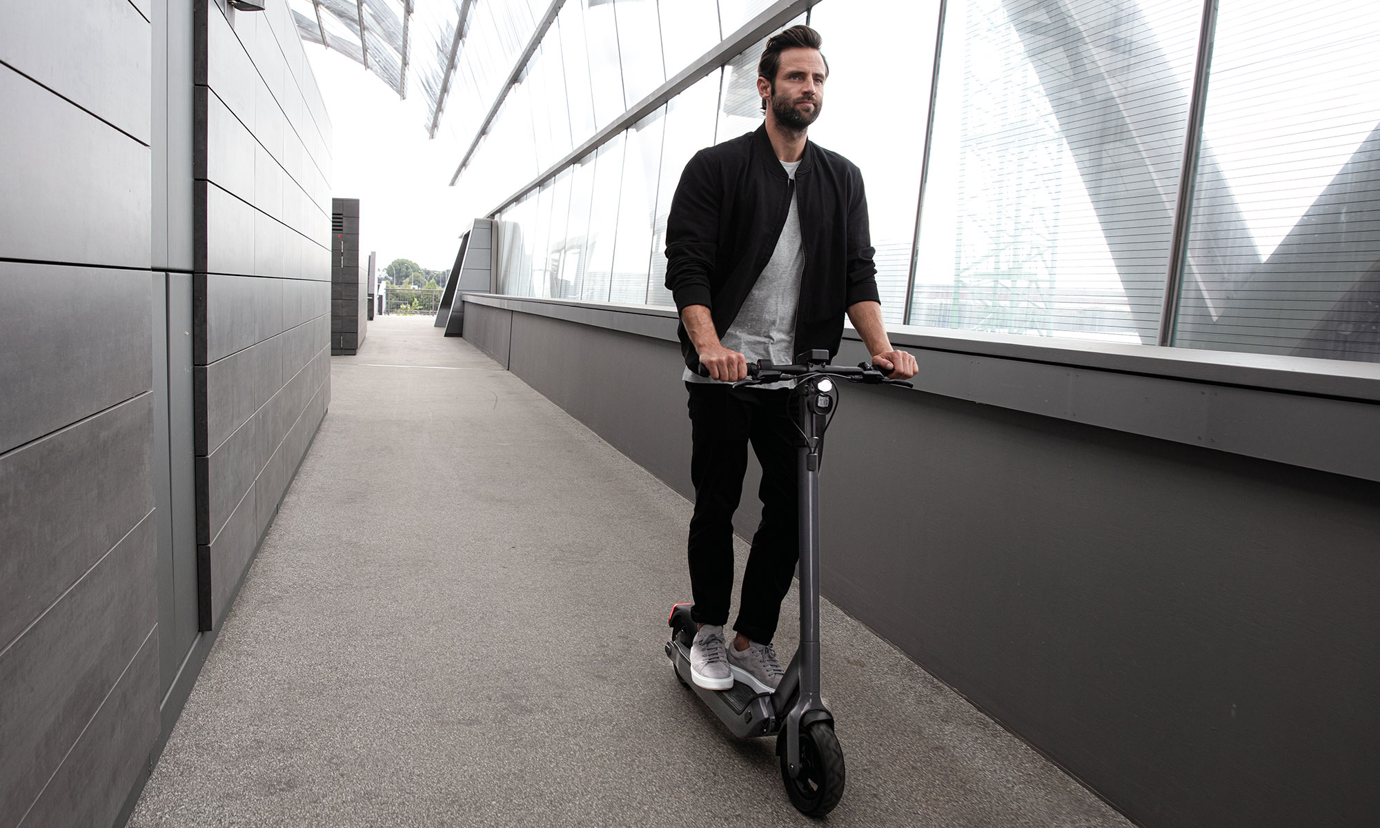 E-Scooter Test in der Stadt