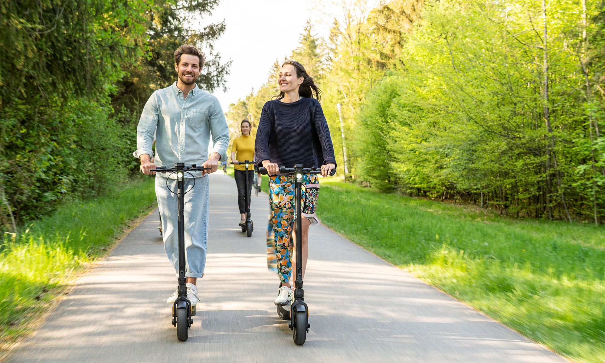 E-Scooter kaufen und Fahrspaß erleben (teilweise per App steuerbar)