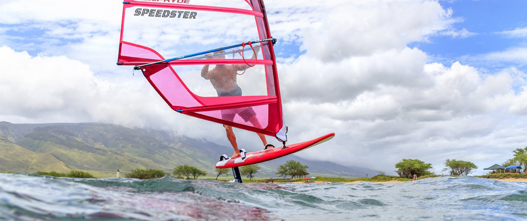 NP Flight AL Foil in Action NP Flight AL Foil in Action