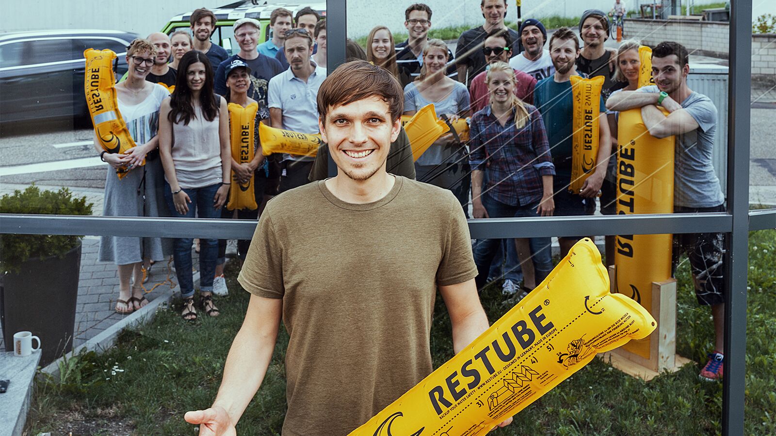RESTUBE Team